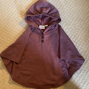 Simply Noelle Curtsy Couture Capelet